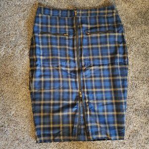 Nameless blue plaid knee skirt.